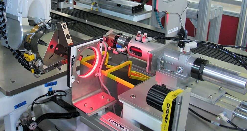 Integrated Machine Vision for Factory Equipment - Keller Technology